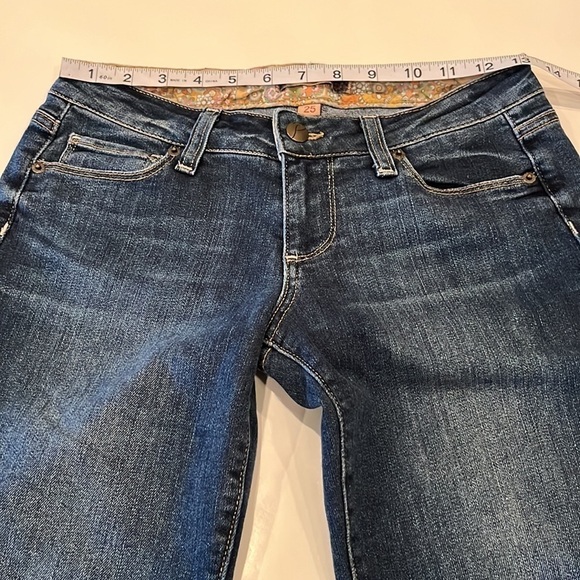 Paige Bermuda Shorts Size 25 - Picture 4 of 16